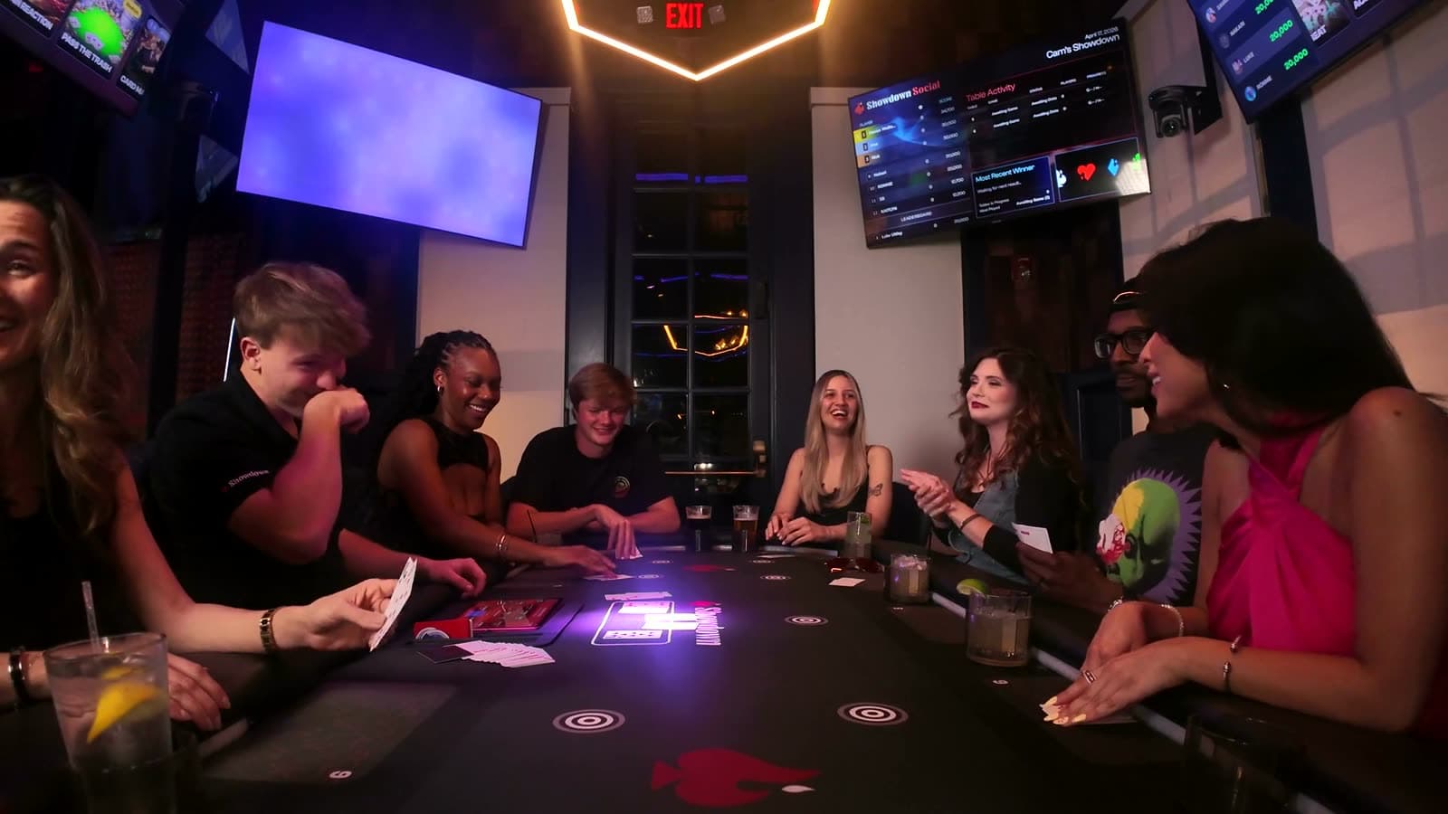 Showdown Table Hosted Social Card Games in Alpharetta | Showdown Social